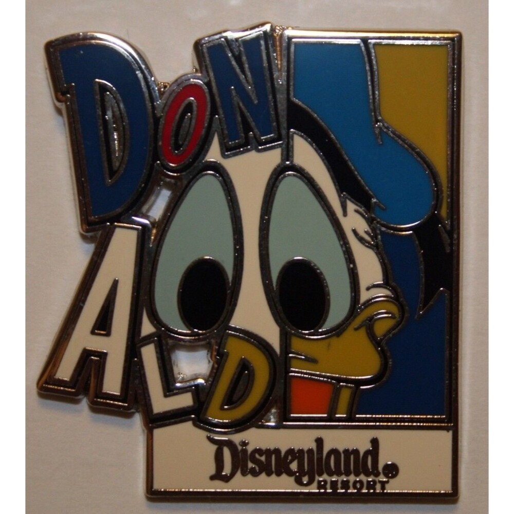 Disneyland - Colorful Character - Donald Duck
